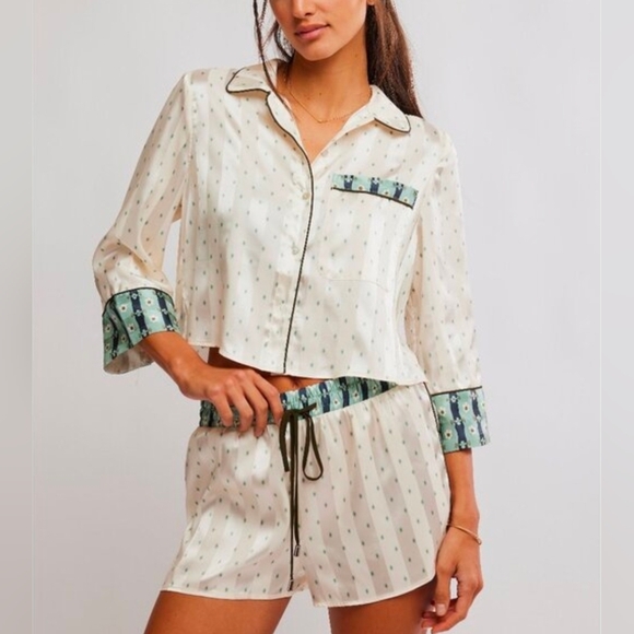 FREE PEOPLE Pillow Talk PJ / Lounge Set SMALL NWT - Picture 1 of 7